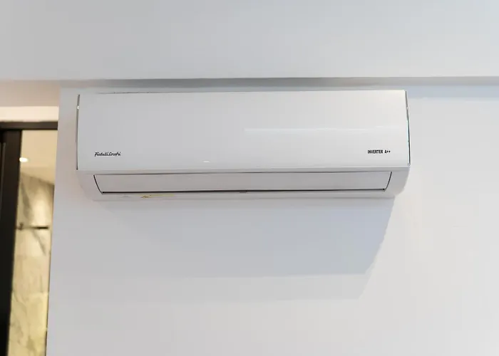 Calm Escape - Sweet Escape * Tirana